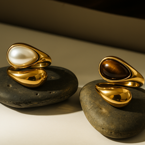 Équilibre Ring – Tiger Eye / Pearl -Gold Finish