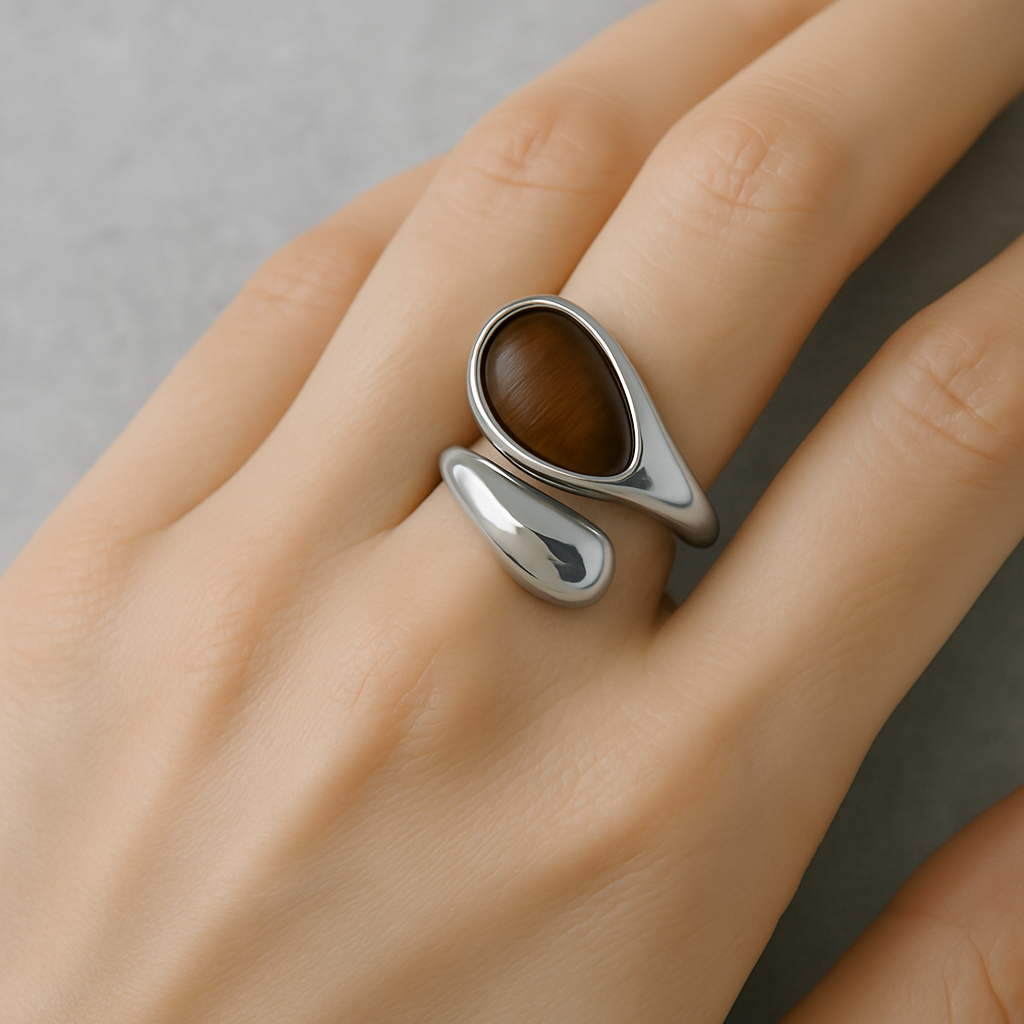 Équilibre Ring – Tiger Eye / Pearl - Silver Finish